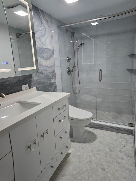 1035 Hillsboro Mile #32 - Photo 3 of 6