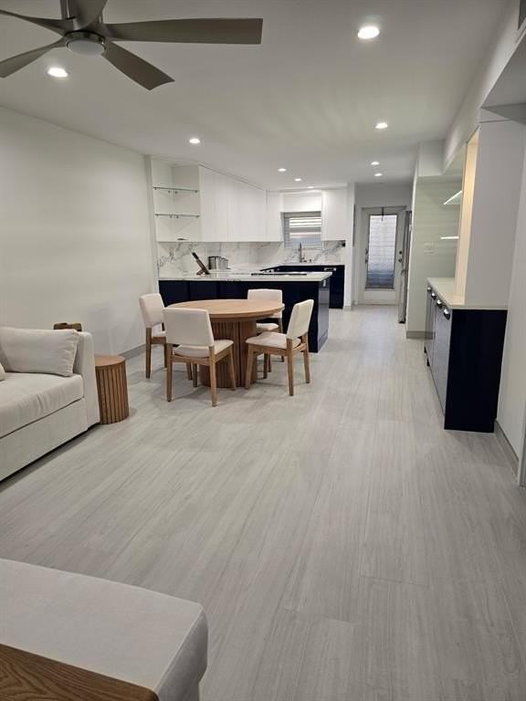 1035 Hillsboro Mile #32 - Photo 5 of 6