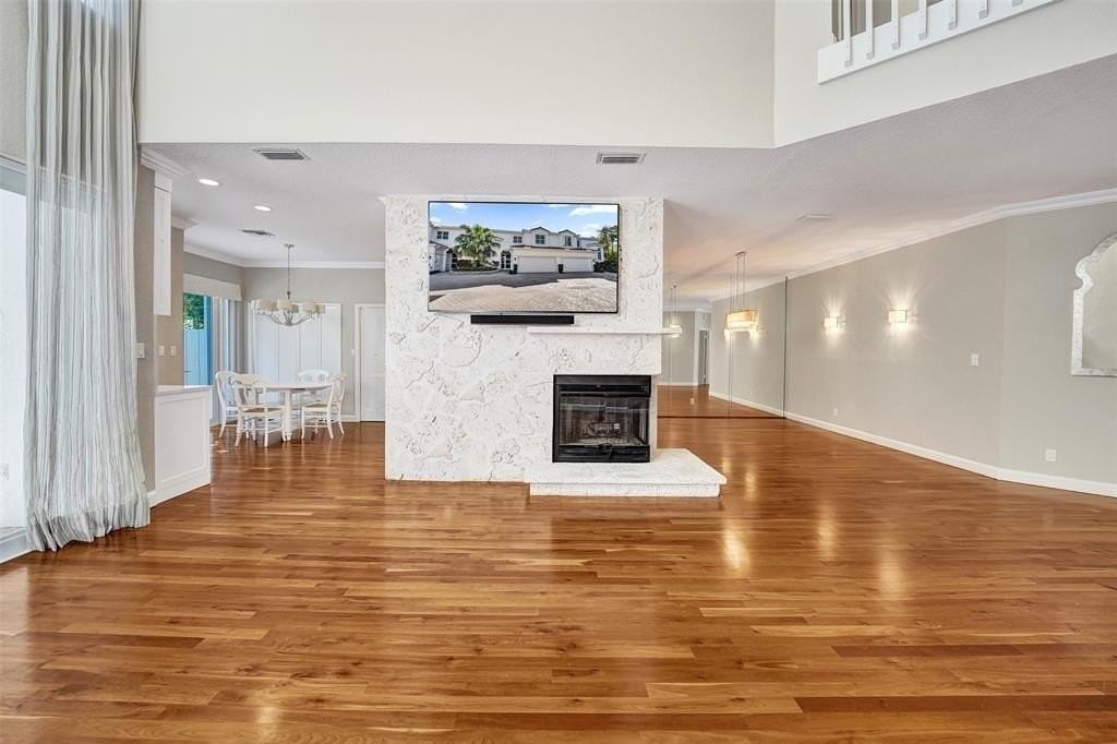 1610 Ne 1st St #9 - Photo 5 of 47