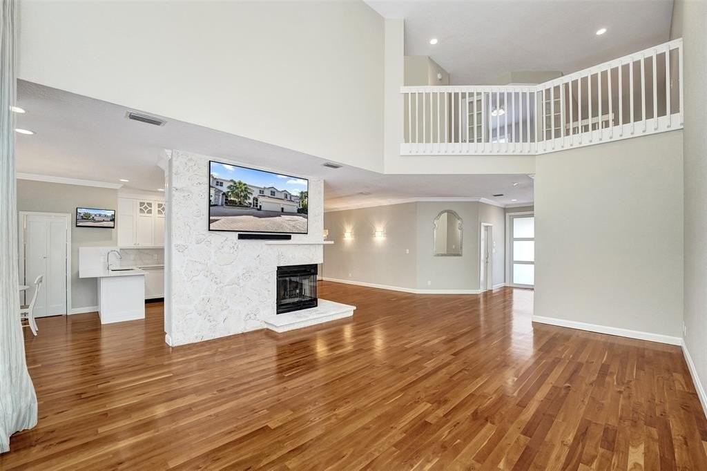 1610 Ne 1st St #9 - Photo 6 of 47