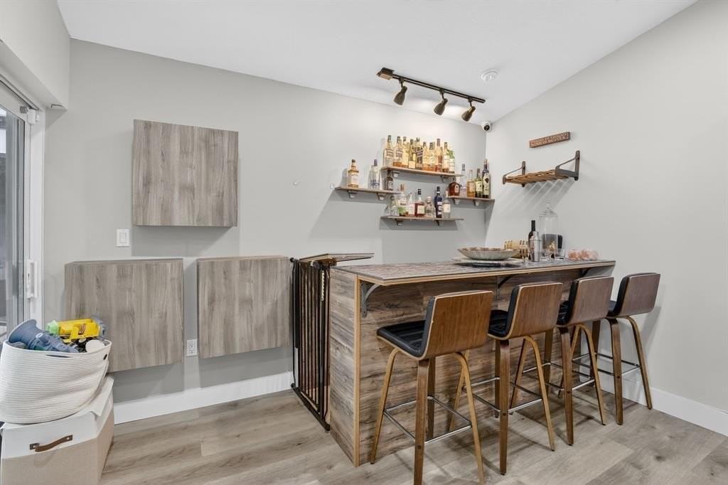 1051 Nw 124th Ter - Photo 7 of 28