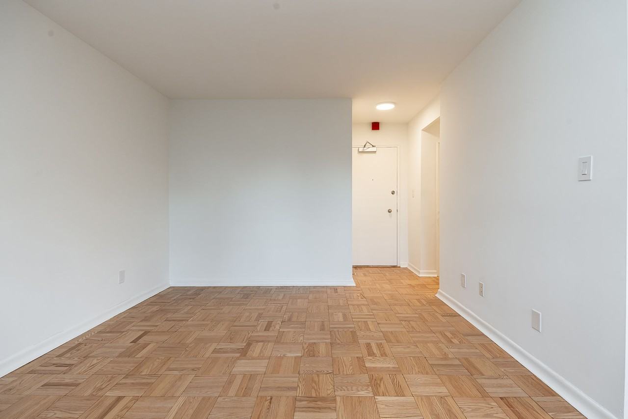 27-31 Paxtonia - Photo 3 of 42