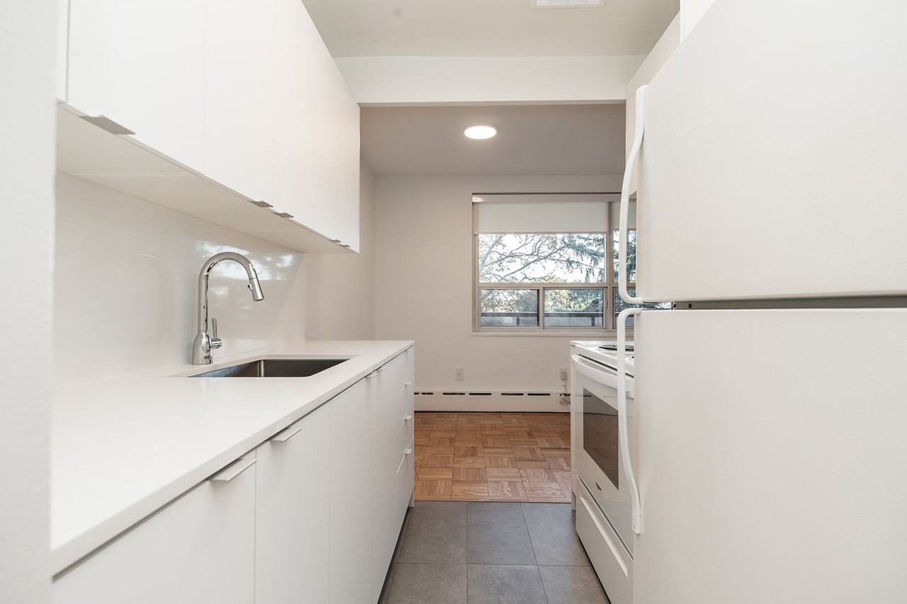 27-31 Paxtonia - Photo 2 of 42