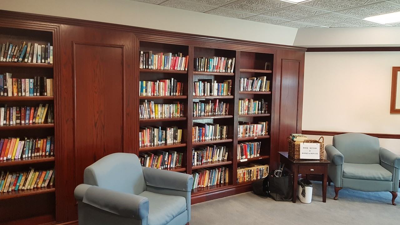 Heritage Park Towers - Photo 7 of 34