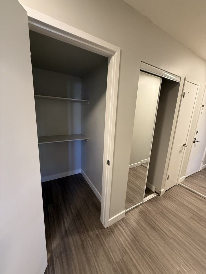 Pinecrest Manor LIMITED TIME: 1 MONTH FREE + FREE EARLY MOVE - Photo 7 of 18