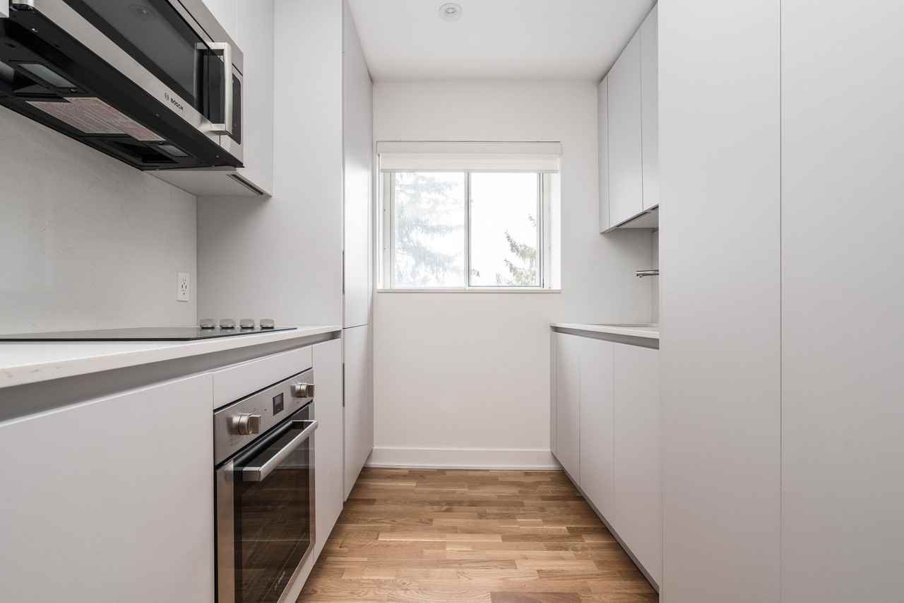 39, 47-49 Riverwood Parkway - Photo 4 of 11