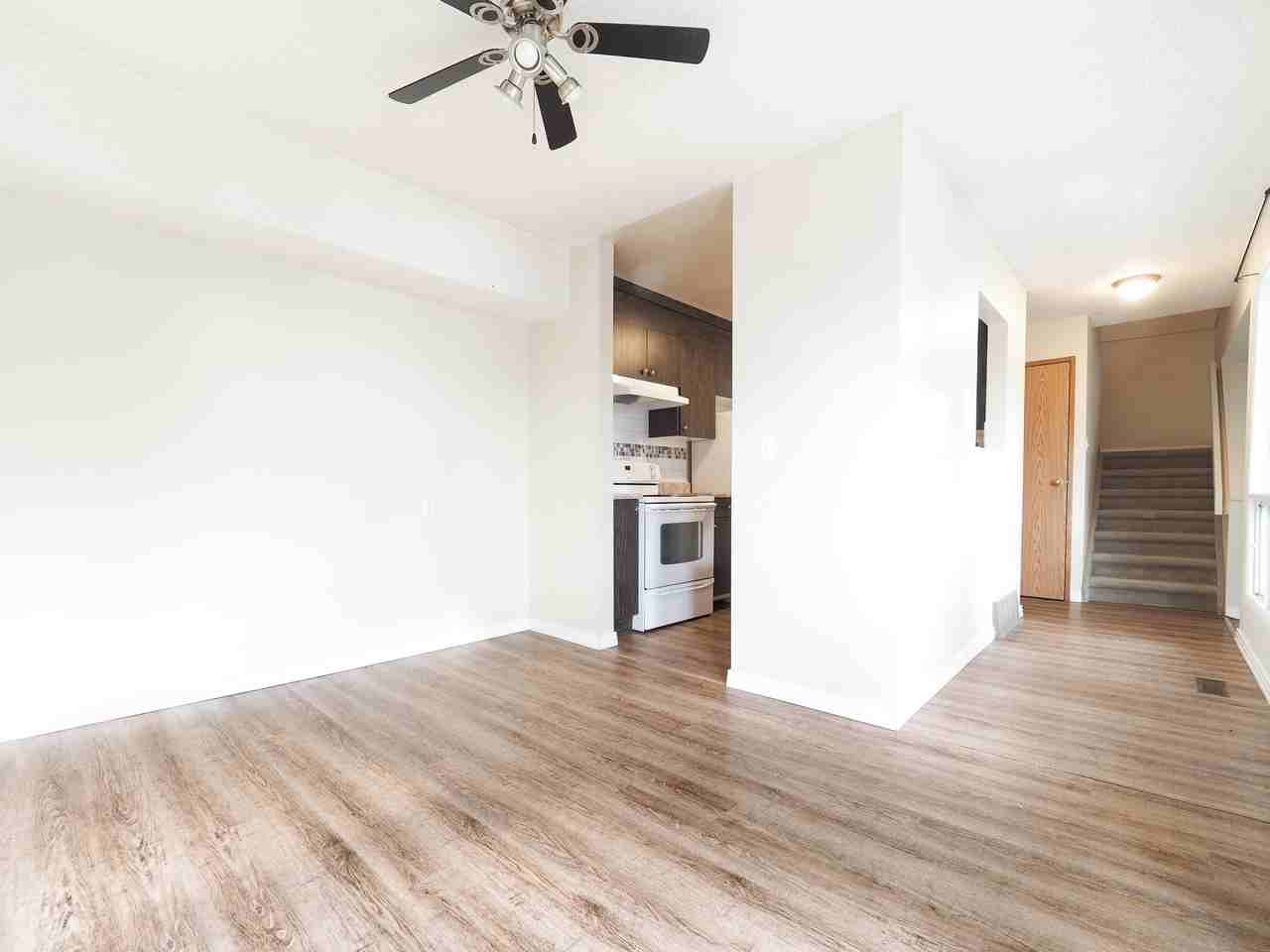 Southview Gardens - Photo 4 of 12