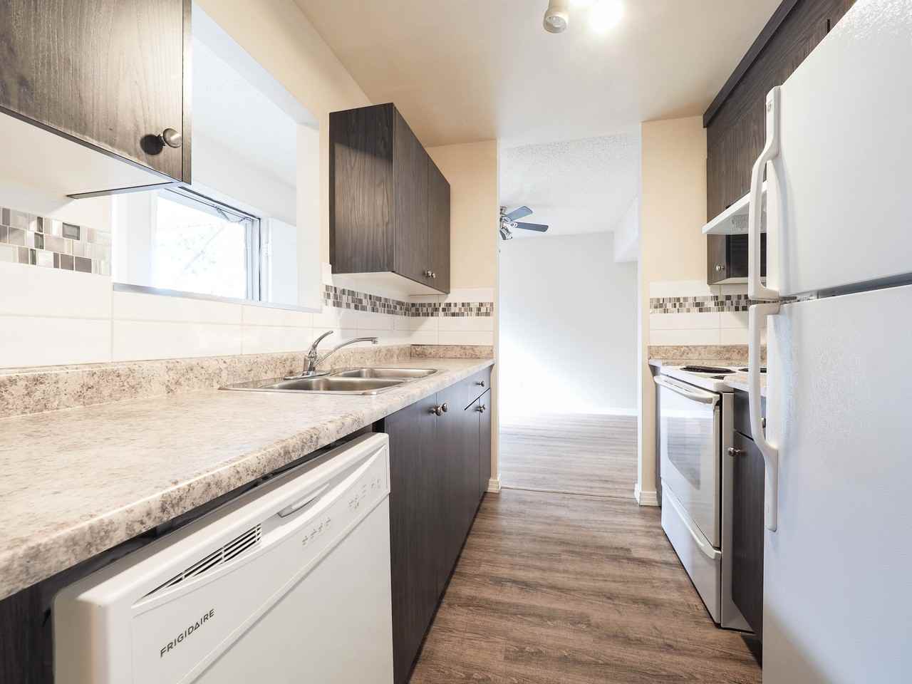 Southview Gardens - Photo 6 of 12