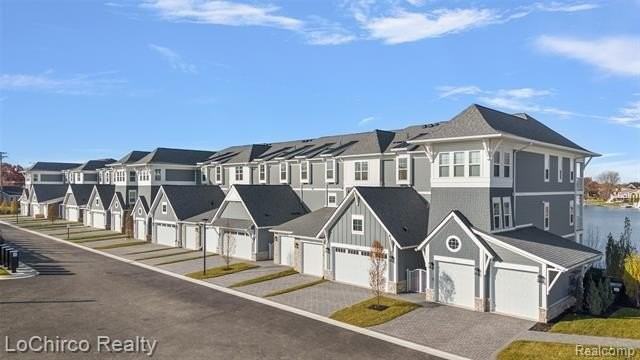 Mystic Cove Ln - Photo 3 of 44