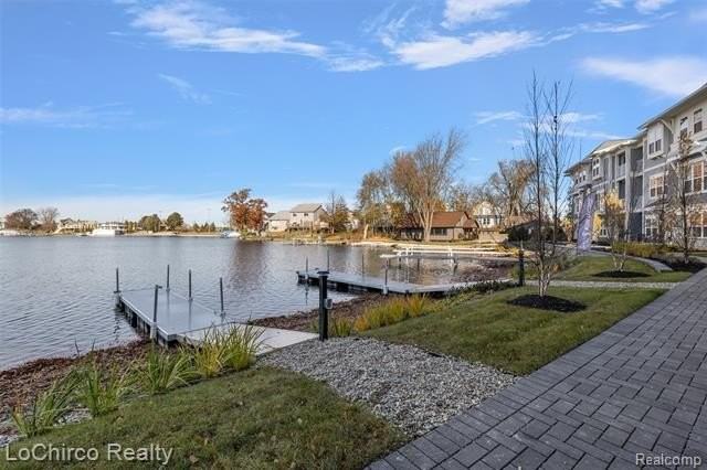 Mystic Cove Ln - Photo 4 of 44