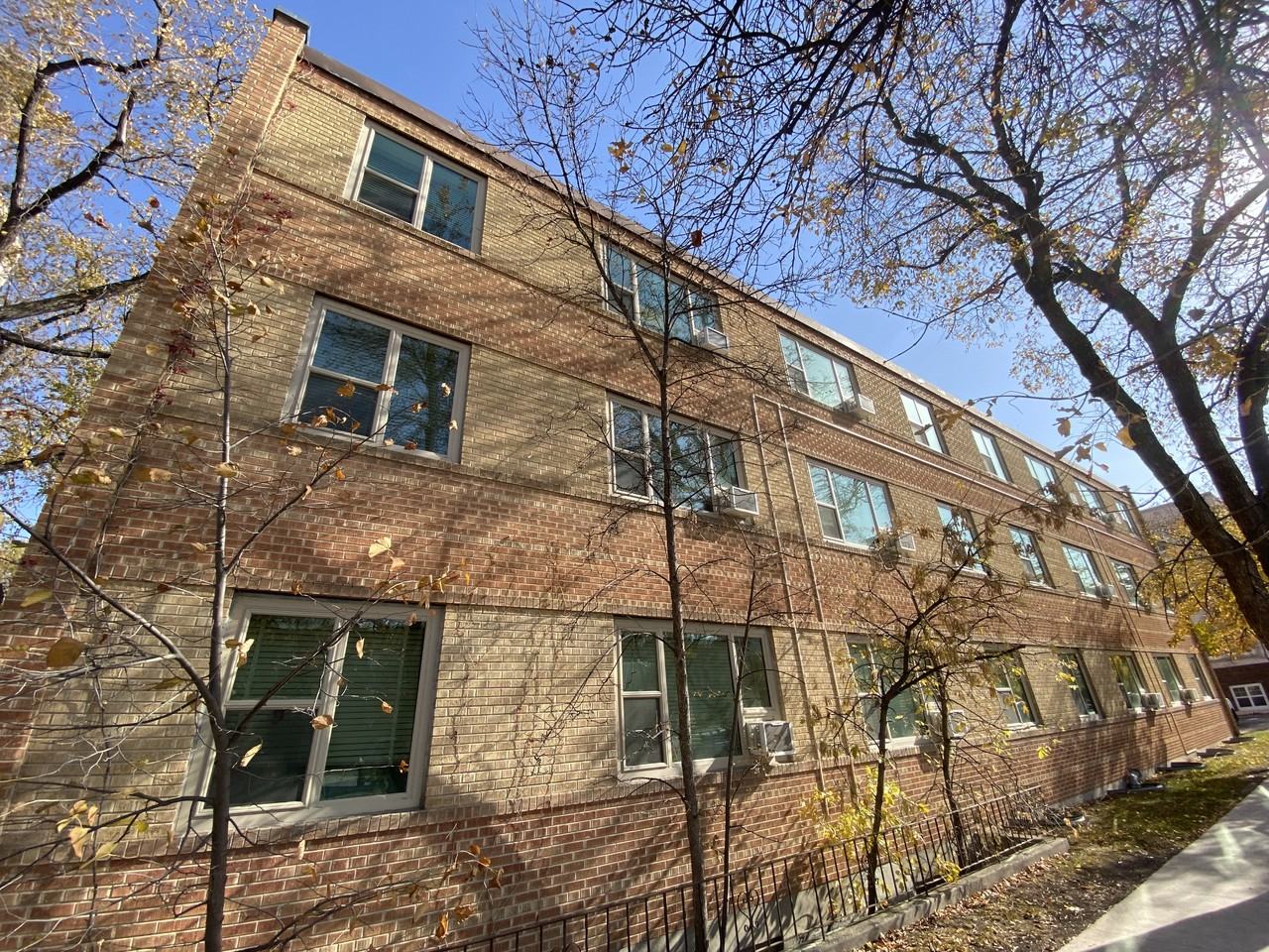 Marquis - Photo 4 of 22