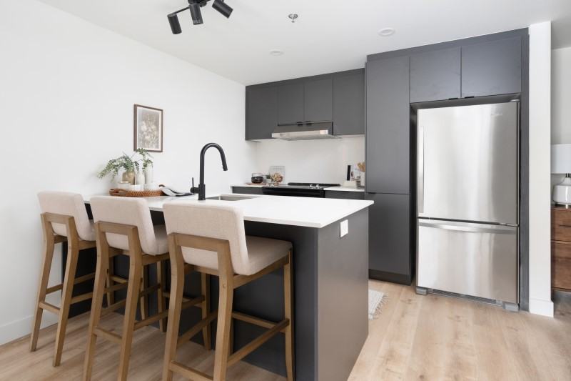 ERIN Condo Rentals - Photo 6 of 50