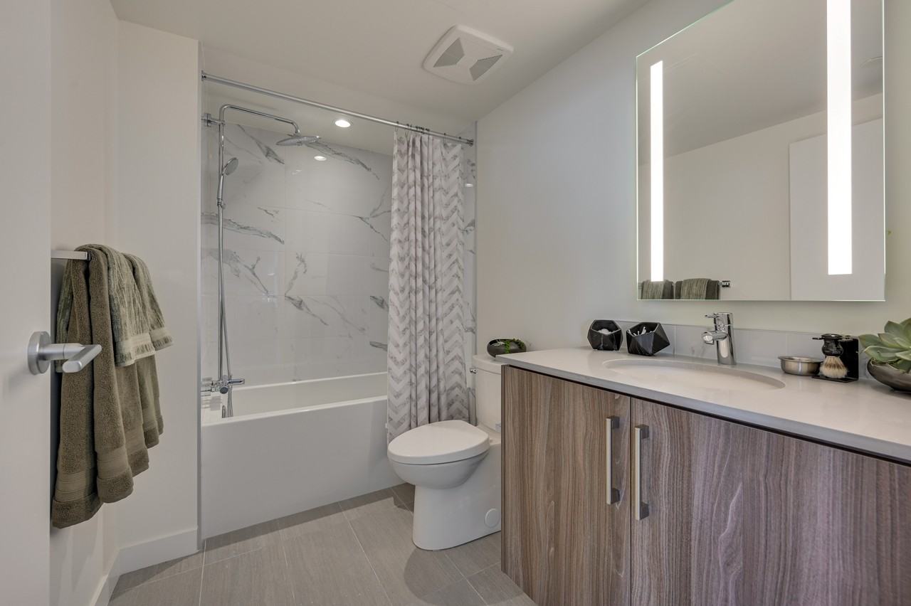 SKY Signature Suites - Photo 7 of 36