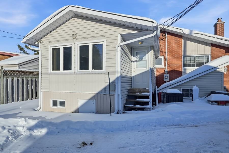 704 Claude Street Unit B - Photo 2 of 13