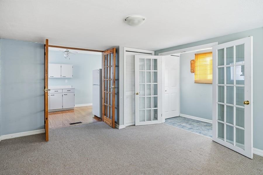 704 Claude Street Unit B - Photo 6 of 13