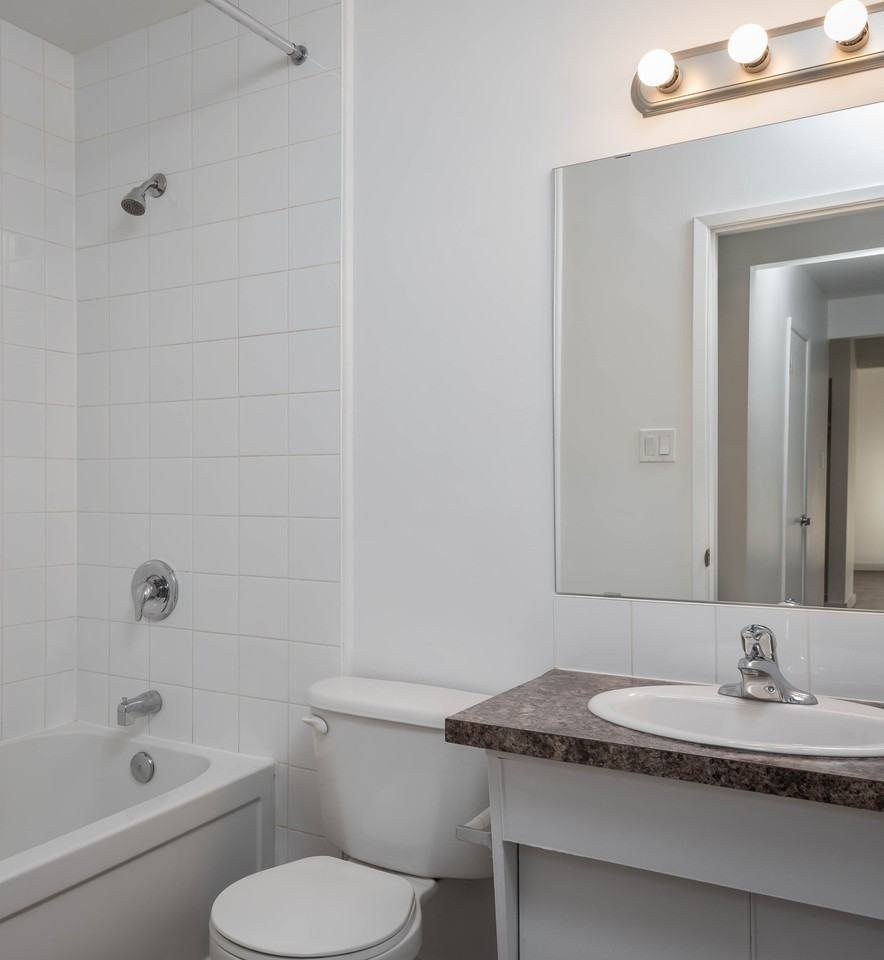 Katelyn - Photo 5 of 6