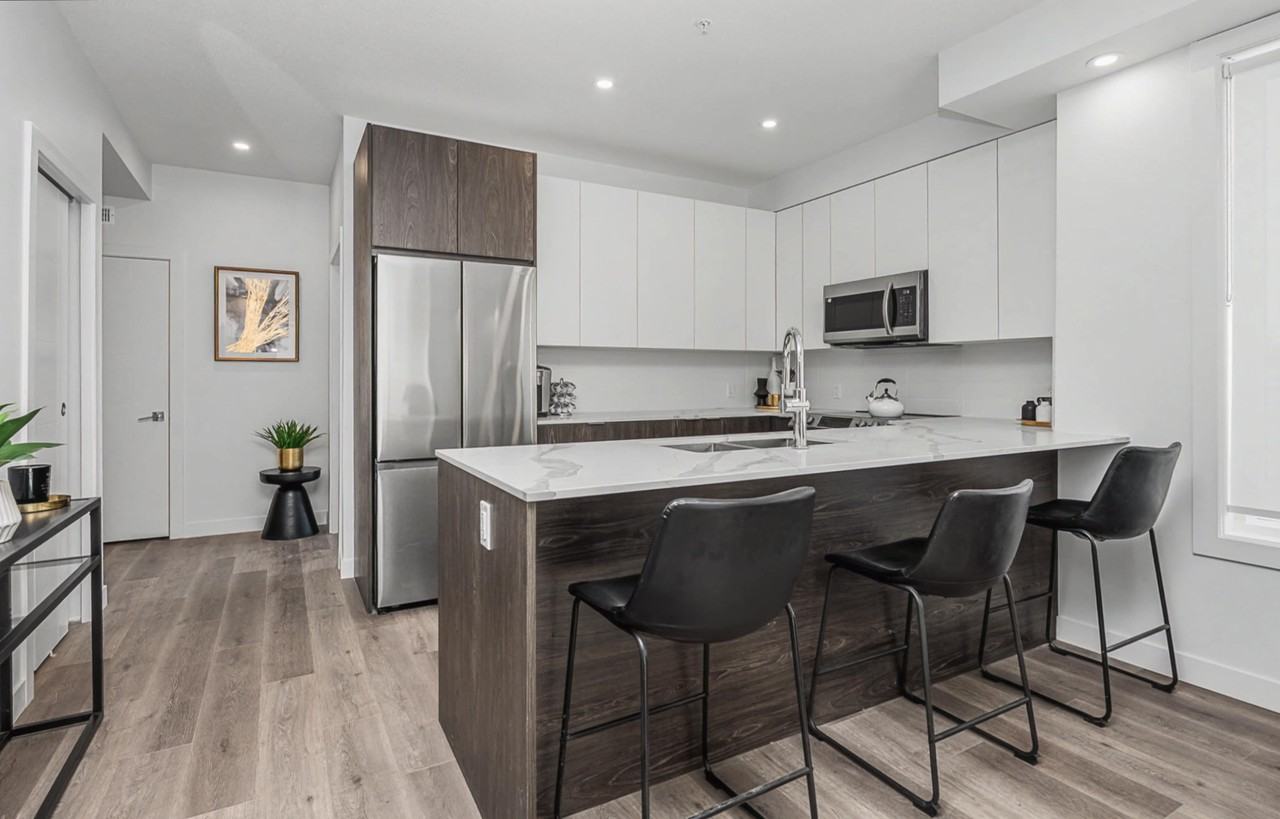 Edgemont Flats - Photo 3 of 11