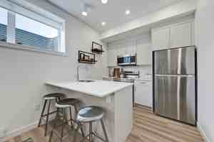 featured image of 505 22 Ave Nw