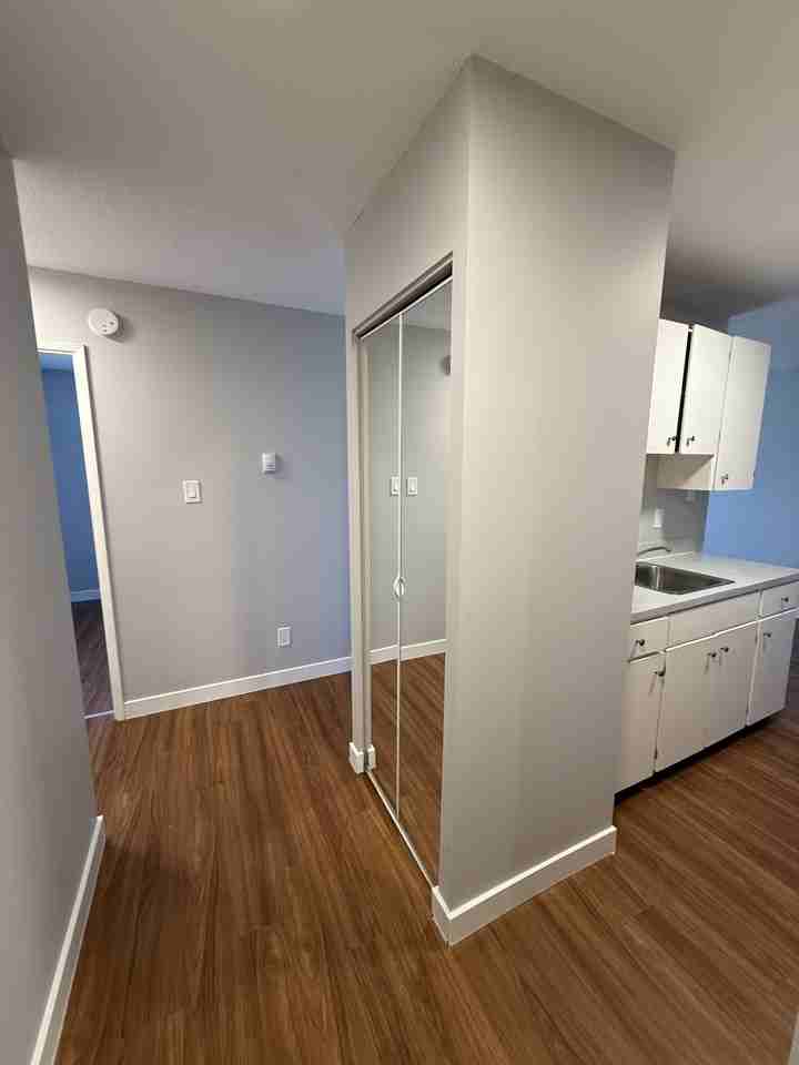 Cypress Manor LIMITED TIME: 1 MONTH FREE + FREE EARLY MOVE - Photo 3 of 20