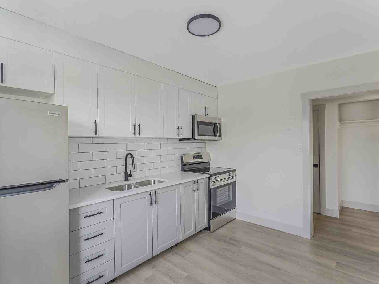 The Duke (11745 126 Street) - Photo 6 of 28