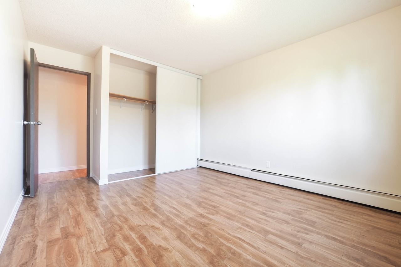 Southwood Gardens - Photo 5 of 9