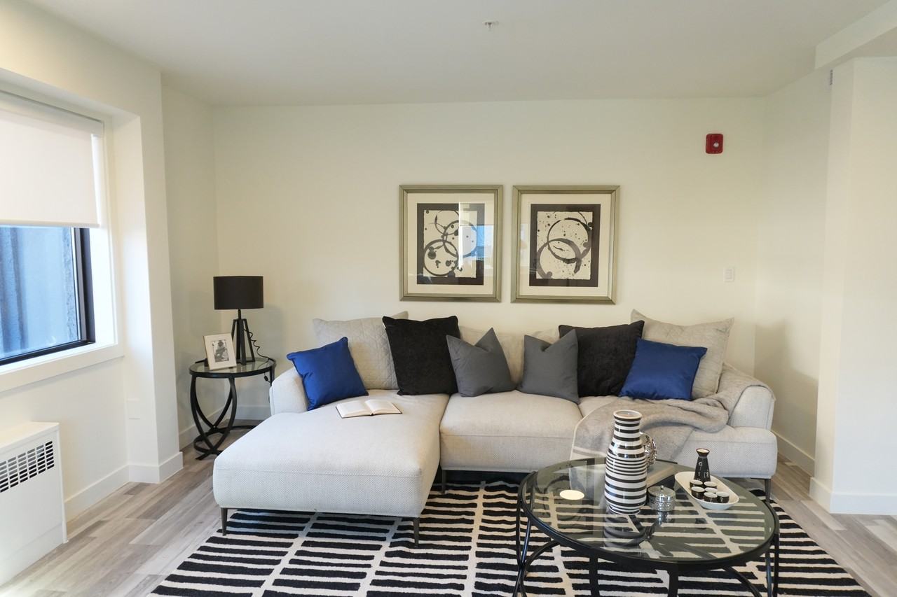 Shelbourne Apartments on 17 Ave, SW, Calgary - Photo 5 of 50