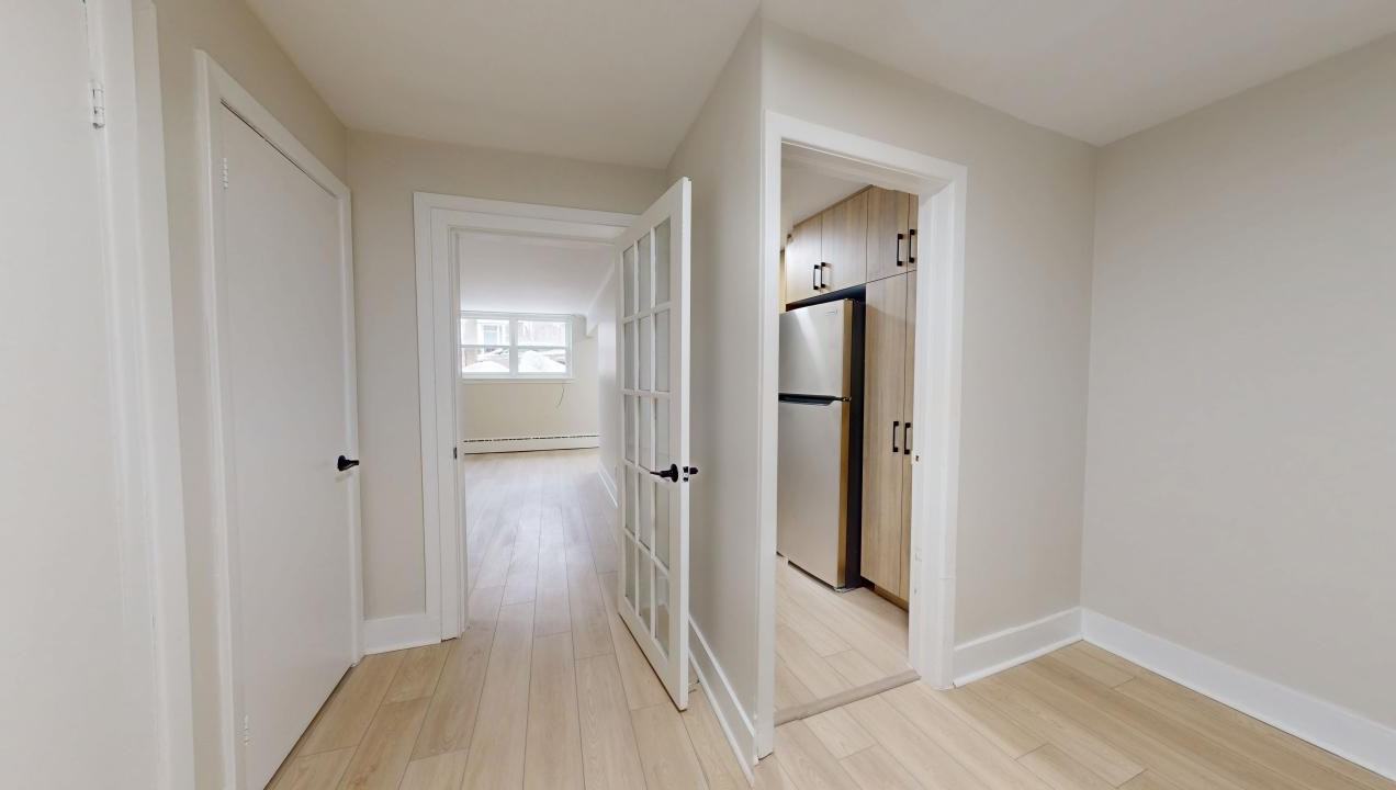 240 Stewart - Photo 4 of 21