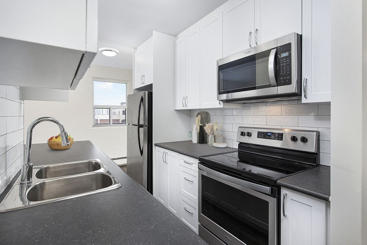 1211 Goodfellow Road - Photo 7 of 12