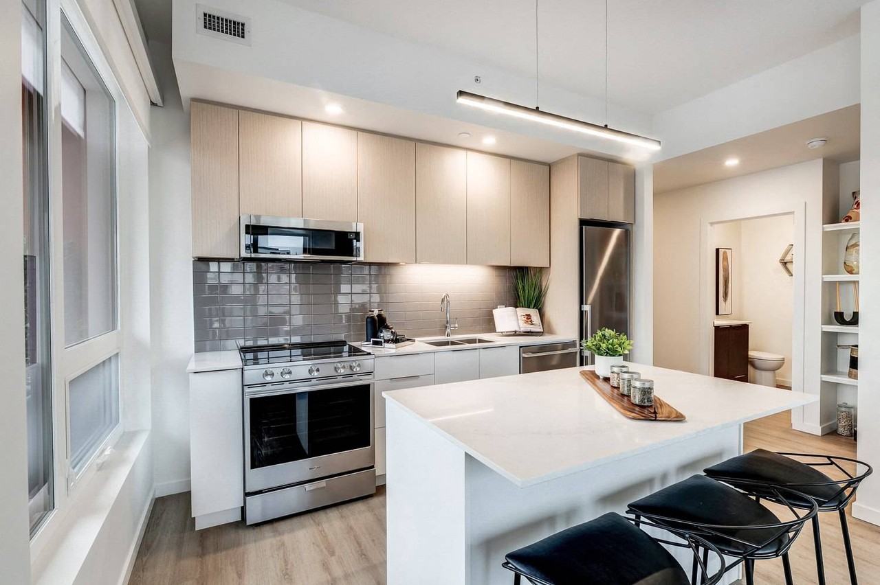 Southpark on Whyte - Photo 5 of 50