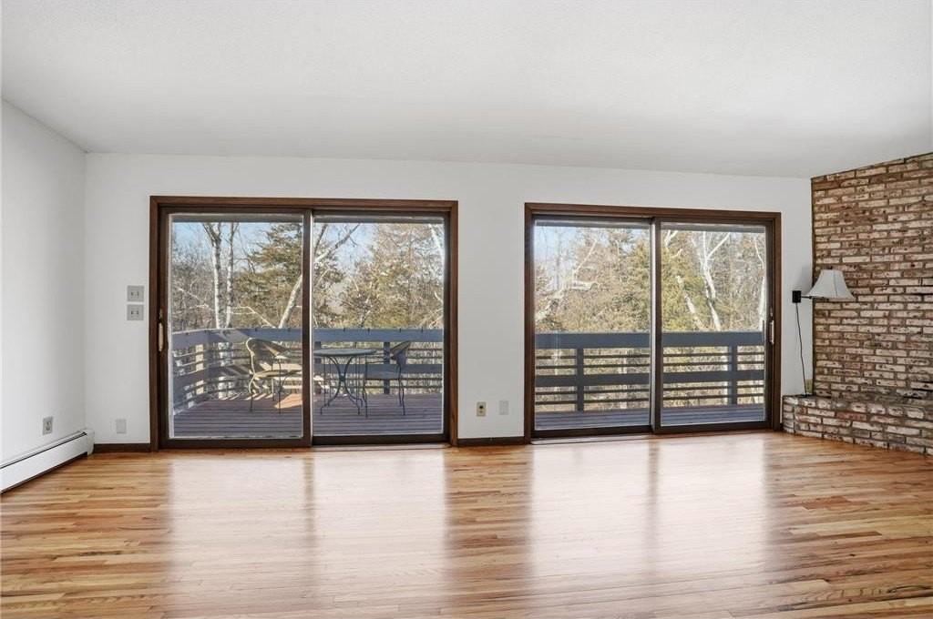 15102 Afton Hills Dr S - Photo 6 of 38