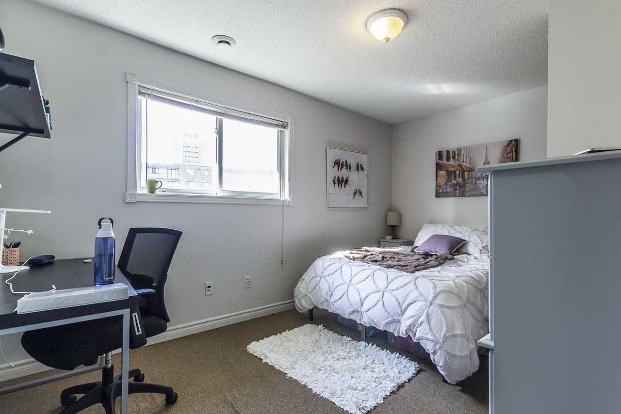 Sixty Two - Photo 5 of 17