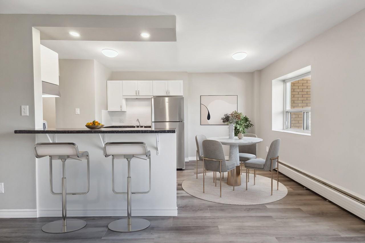 Granite House - Photo 3 of 26