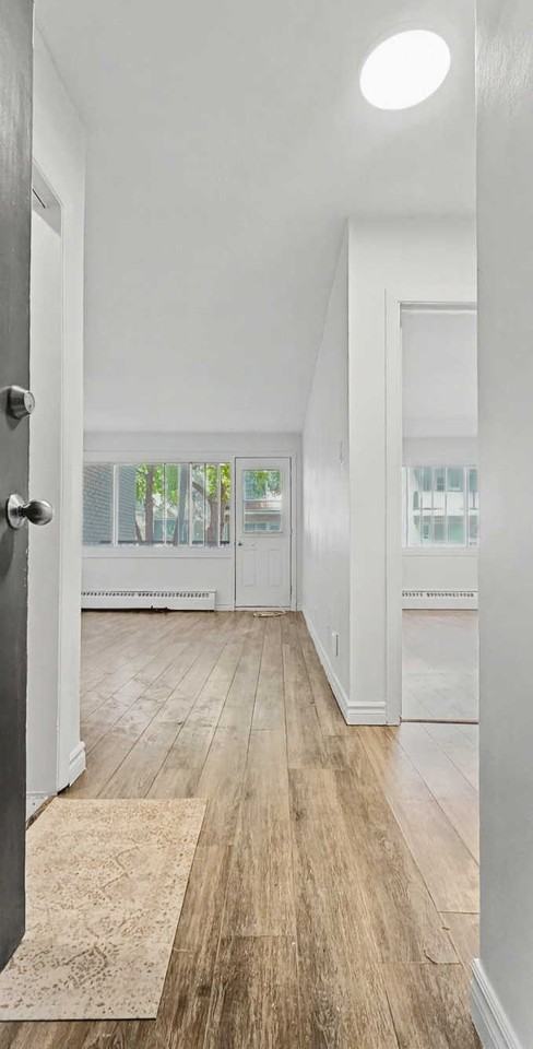 Victoria Towers - Photo 5 of 28