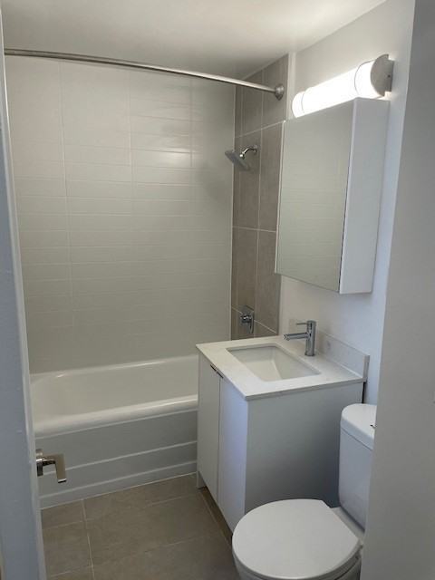 110 St. Clair Avenue W - Photo 5 of 36