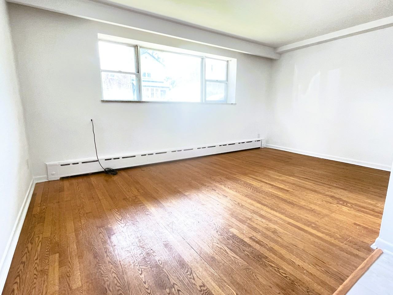 25 Windermere Ave - Photo 5 of 10