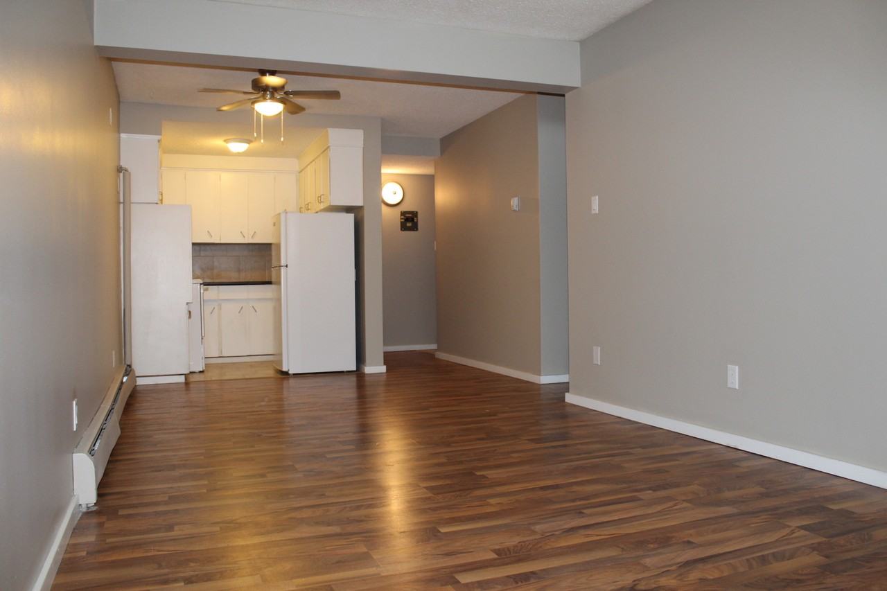 Hardeep Estates - Photo 2 of 12