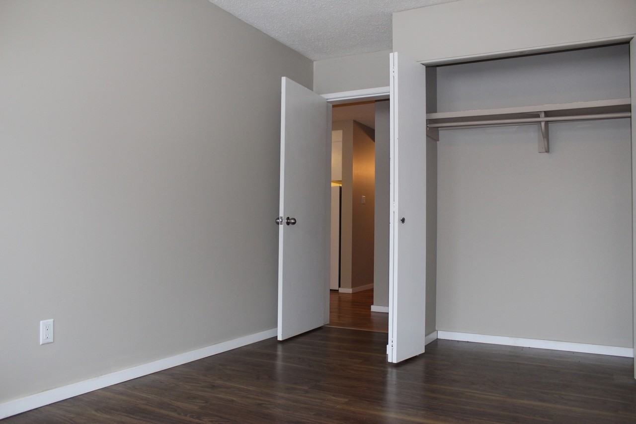 Hardeep Estates - Photo 6 of 15