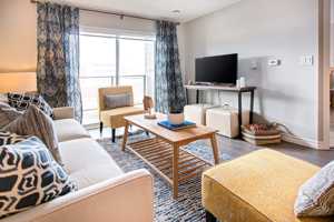 featured image of 1042 Paisley Rd