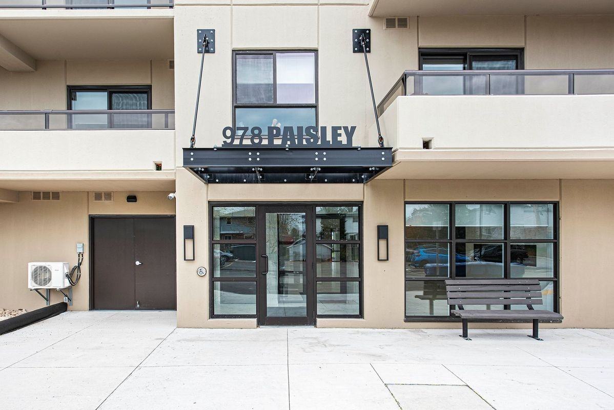 978 Paisley Rd - Photo 7 of 41