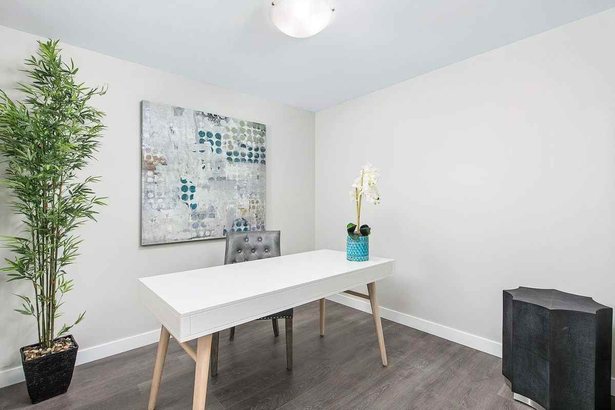 978 Paisley Rd - Photo 7 of 40