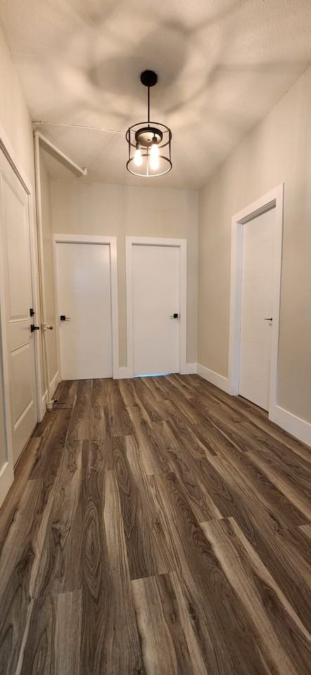 1155 Granville Street - Photo 7 of 18