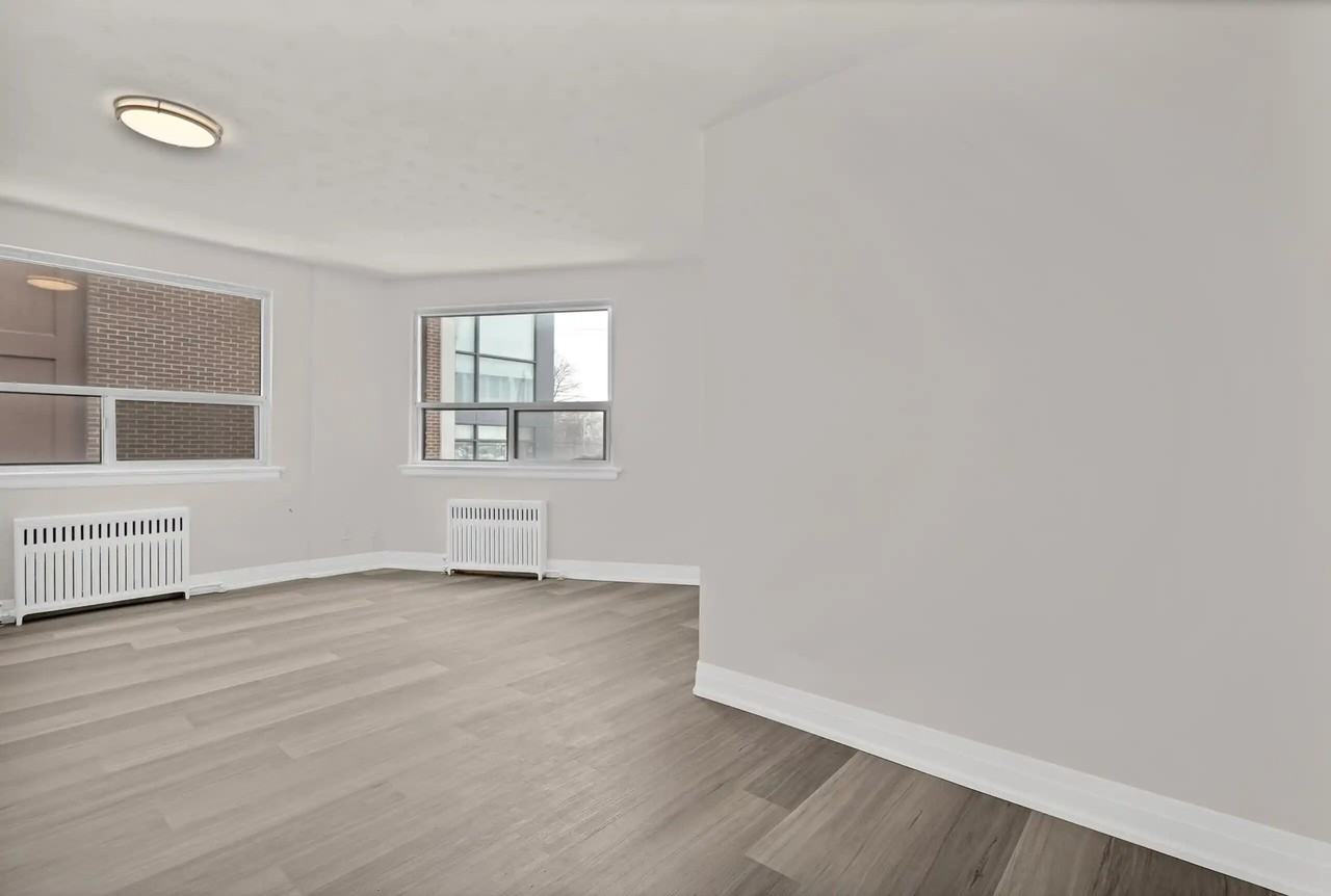 1336 Kingston Rd. - Photo 5 of 10