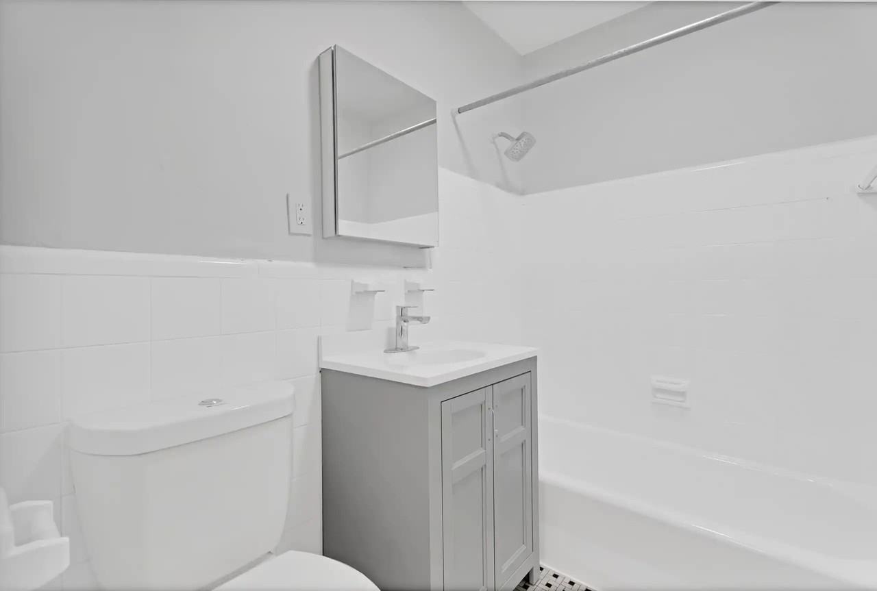 1336 Kingston Rd. - Photo 7 of 9