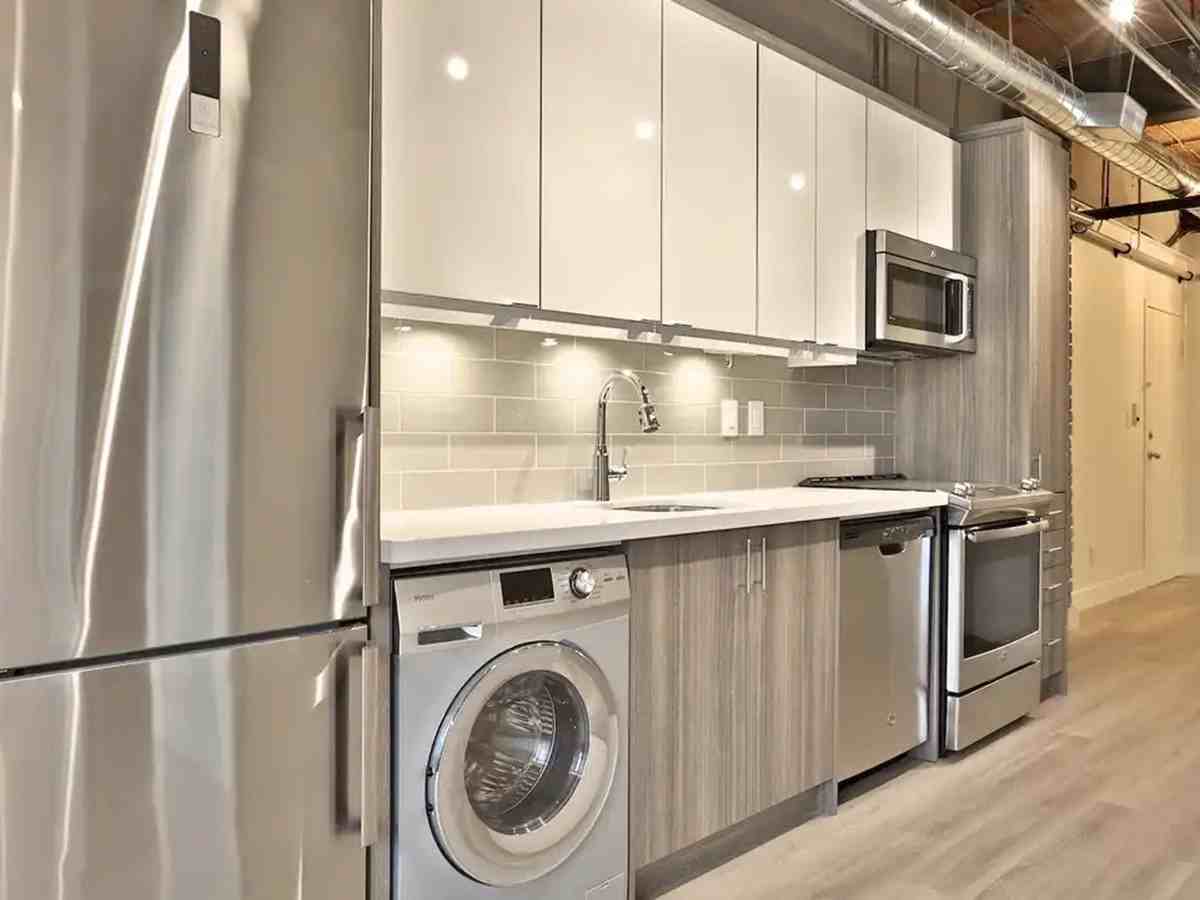 34 Noble Street - Photo 4 of 11