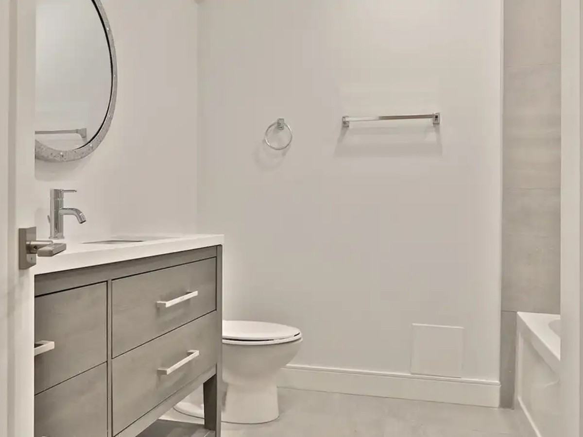 34 Noble Street - Photo 7 of 11