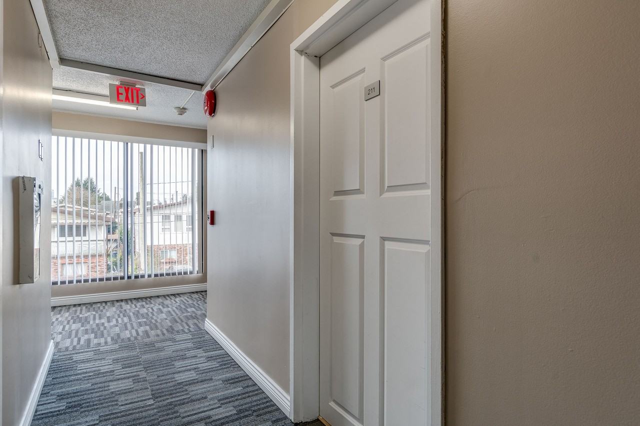 Marine Terrace - Photo 2 of 46