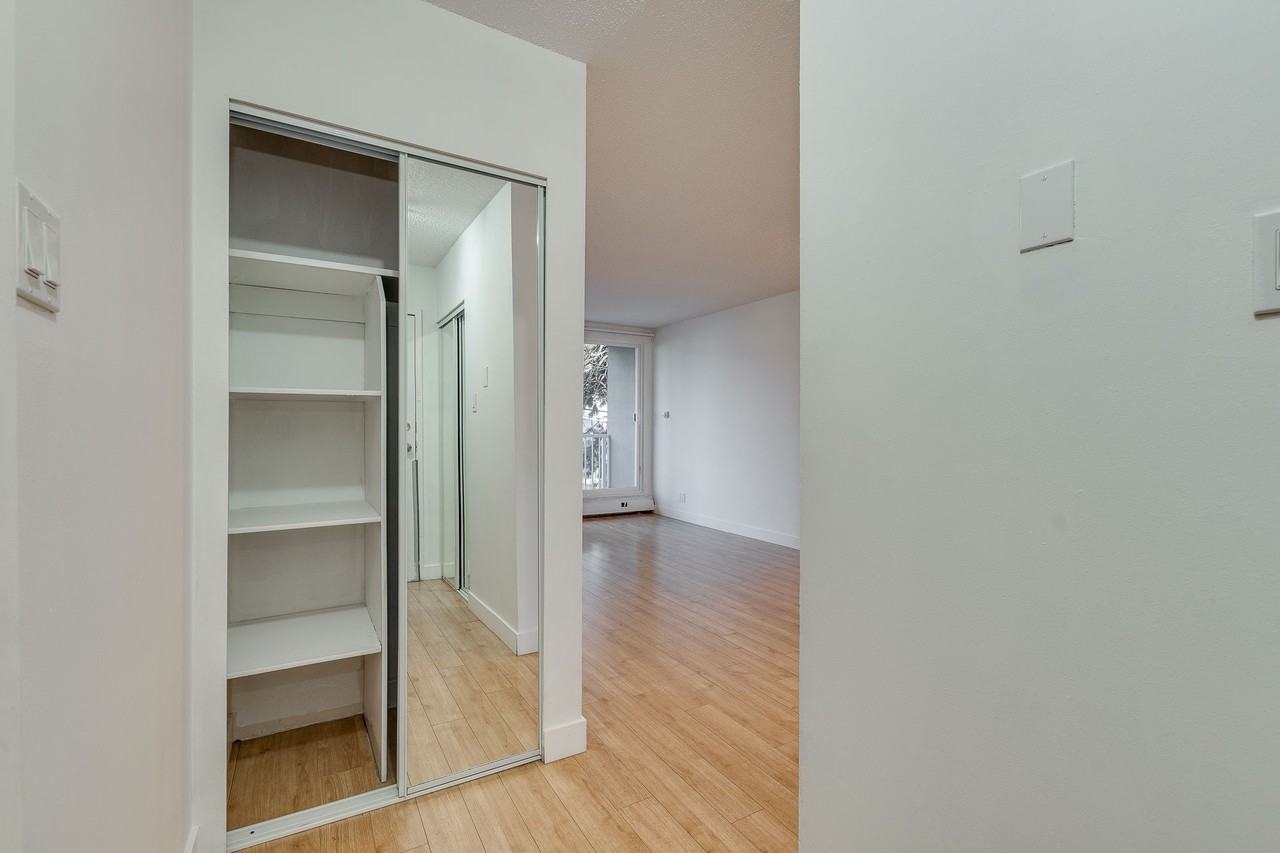 Marine Terrace - Photo 3 of 46