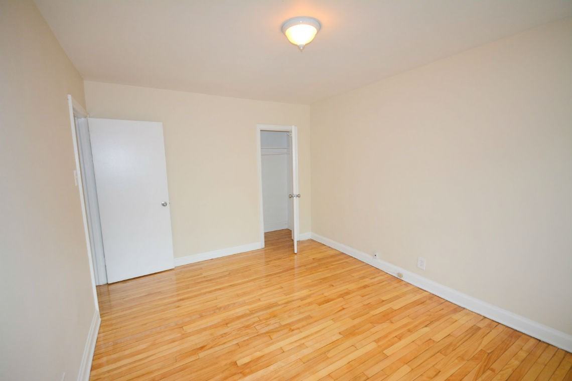 385 Besserer St. - Photo 7 of 50