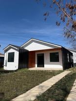 105 Forrest Ave - Photo 1 of 1