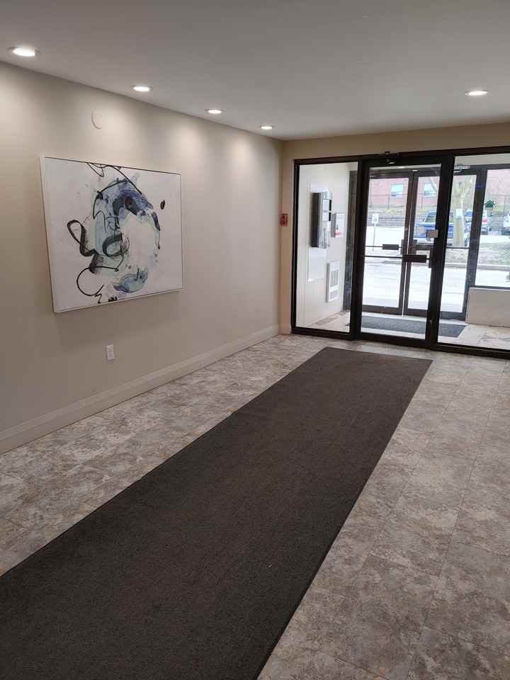 699 Talbot - Photo 4 of 5